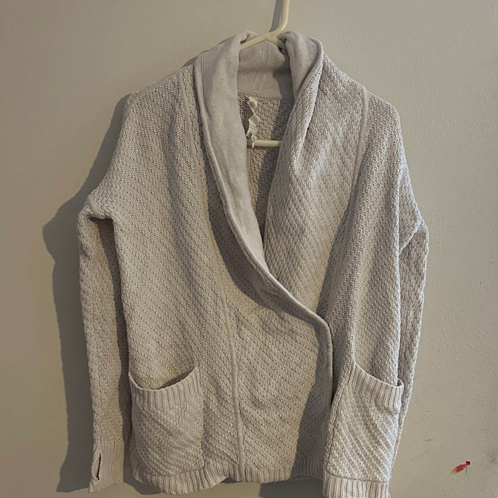 lululemon athletica Light Gray Shawl-Collar Knit Cardigan